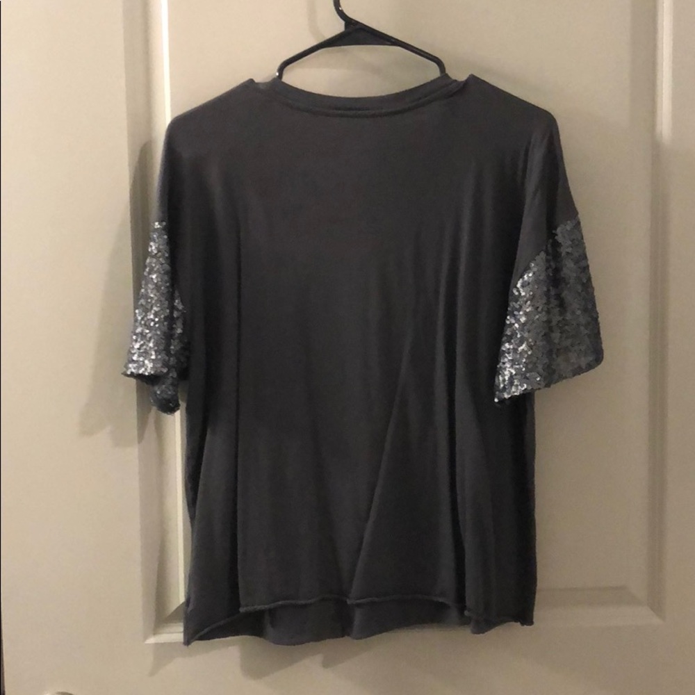 ✨ Sparkly American Eagle Tee ✨
